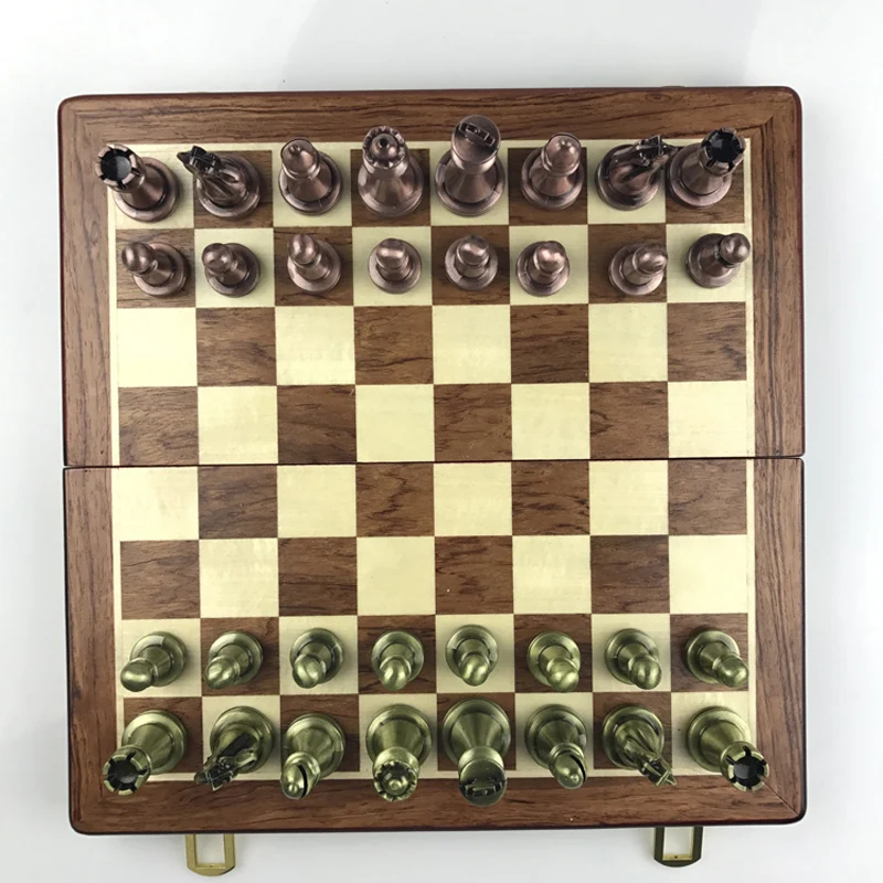 Classic Zinc Alloy Chess Pieces wood grain board Chess Game Outdoor leisure entertainment golden High Quality Chess the qenueson