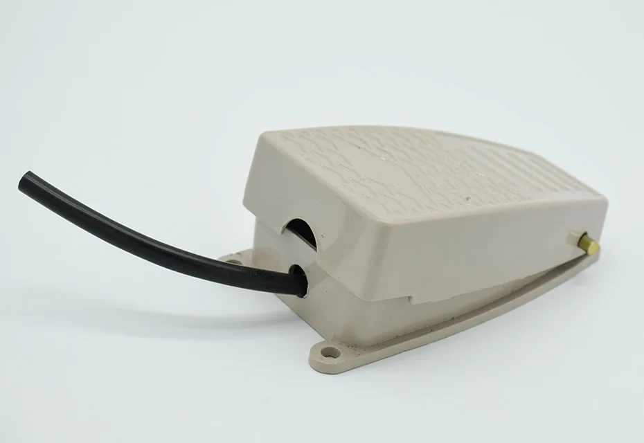 AC 380V DC 220V SPDT мгновенное управление ножная педаль переключатель для точечной