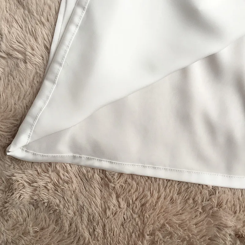 5258911708_1929359744