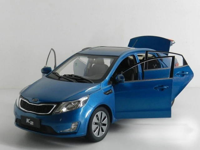 KIA K2 RIO Blue 9