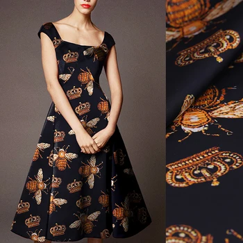 

108CM Wide 19MM Golden Bees Print 93% Silk & 7% Spandex Stretch Black Silk Satin Fabric for Dress Cheongsam Pants