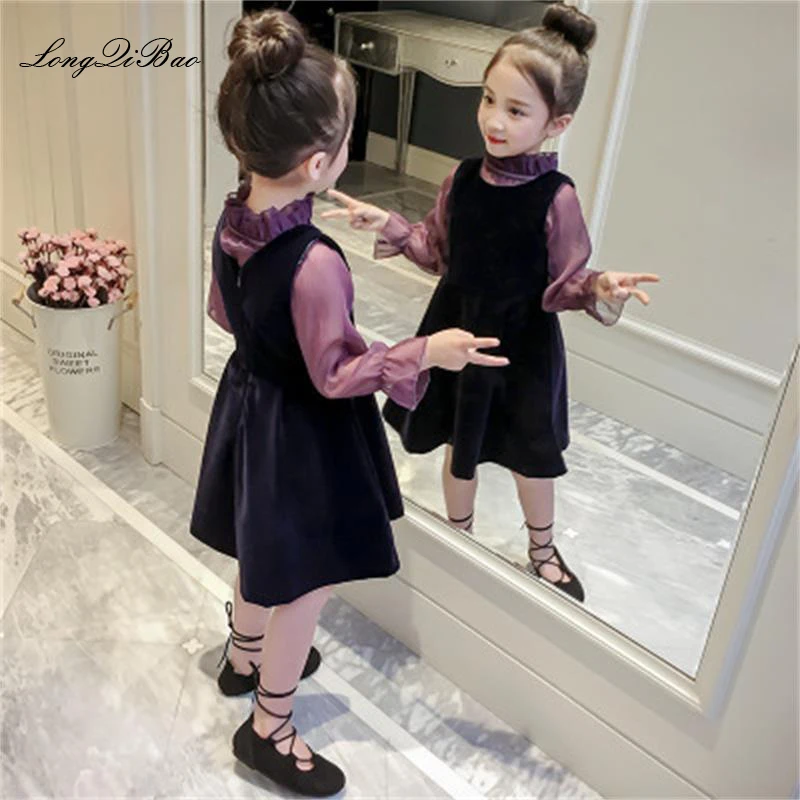 

Children's suit 2018 autumn Korean girls wooden earmuffs tops + velvet vest dress two-piece suit
