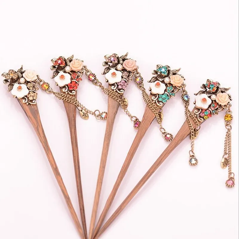 1Pc Wooden Hair Stick Vintage PinColor Random Women Ladies Handmade