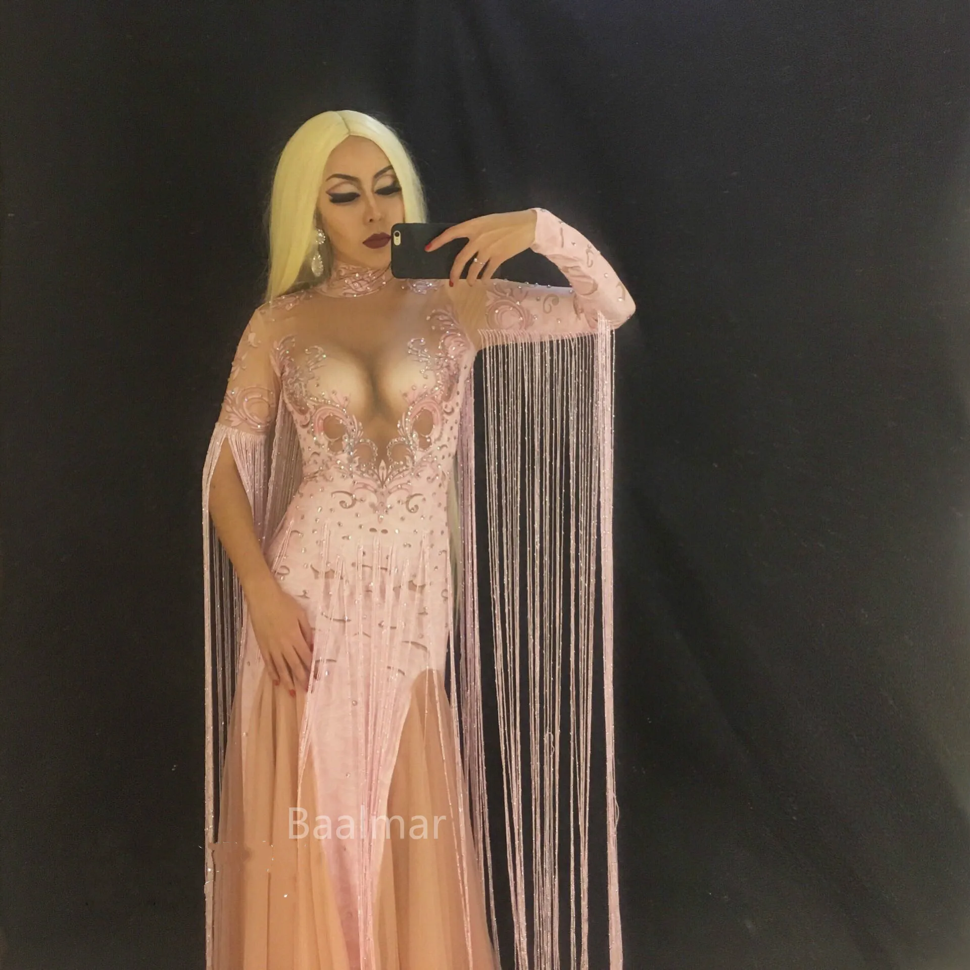 

Pink Crystals Long Dress Women Stage Dance Fringes Birthday Dress Party Nightclub Female Singer Costume Evening Celebrate Outfit
