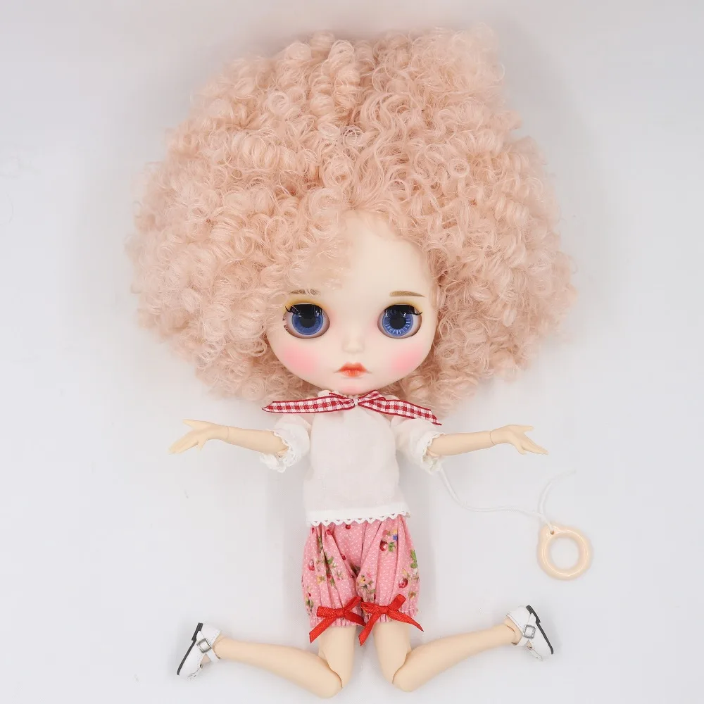 Ruby – Premium Custom Neo Blythe Doll with Pink Hair, White Skin & Matte Pouty Face 4