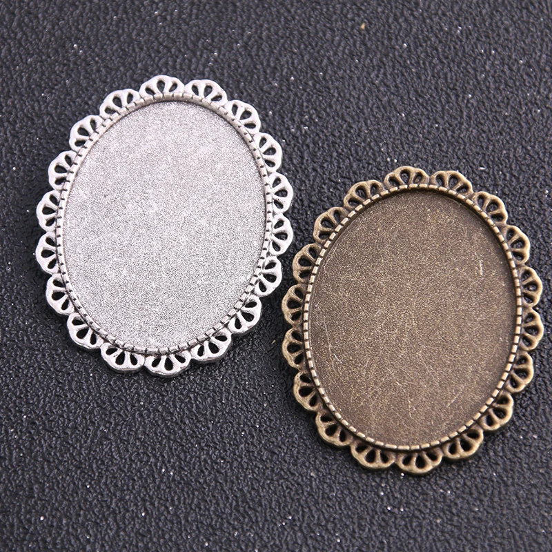 

2pcs/lot Antique silver Metal Alloy 39*48mm (Fit 30*40mm Dia) Filigree Brooch oval Cabochon Brooch