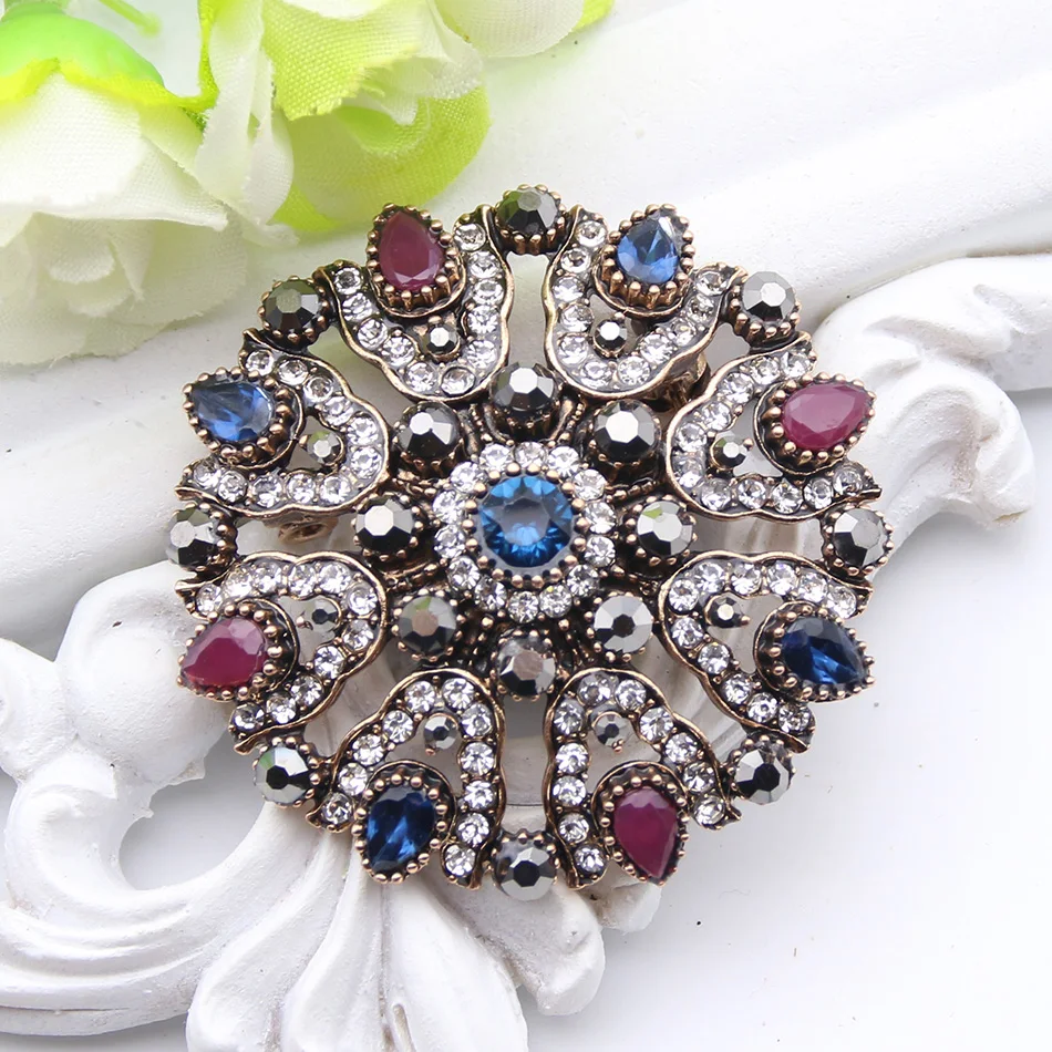 Vintage Turkish Rhinestone Flower Brooch For Women Antique Gold Color Multicolor Resin Round