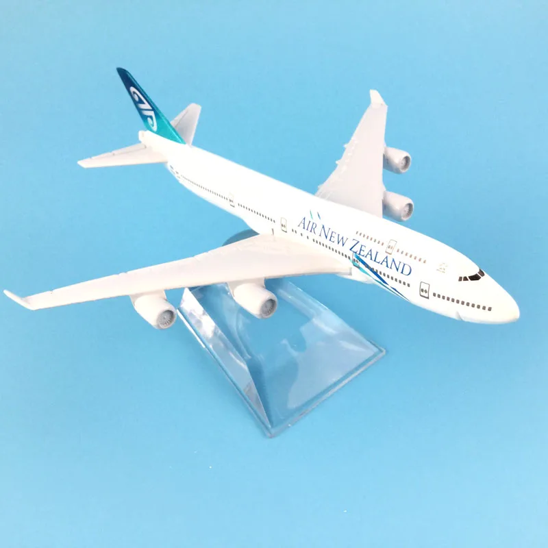ZAMTAC 16cm Alloy Metal Airplane Model Air New Zealand B747 Airlines Aircraft Boeing 747 400 Airways Plane Model W Stand Gift 