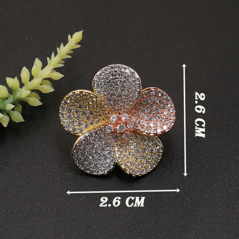 

Lanyika Fashion Jewelry Trendy Blooming Flower Brooch Pin for Engagement Wedding Micro Paved Zircon Popular Gifts
