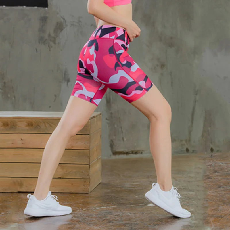 

Women's Fitness Yoga Shorts Reflective Night Sports Running Quick-drying Tight Shorts Camouflage Gym Training Tights