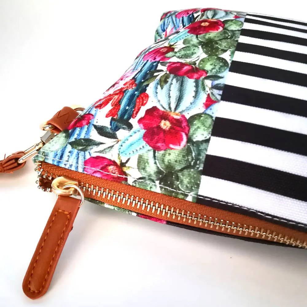 Zipper Pouch