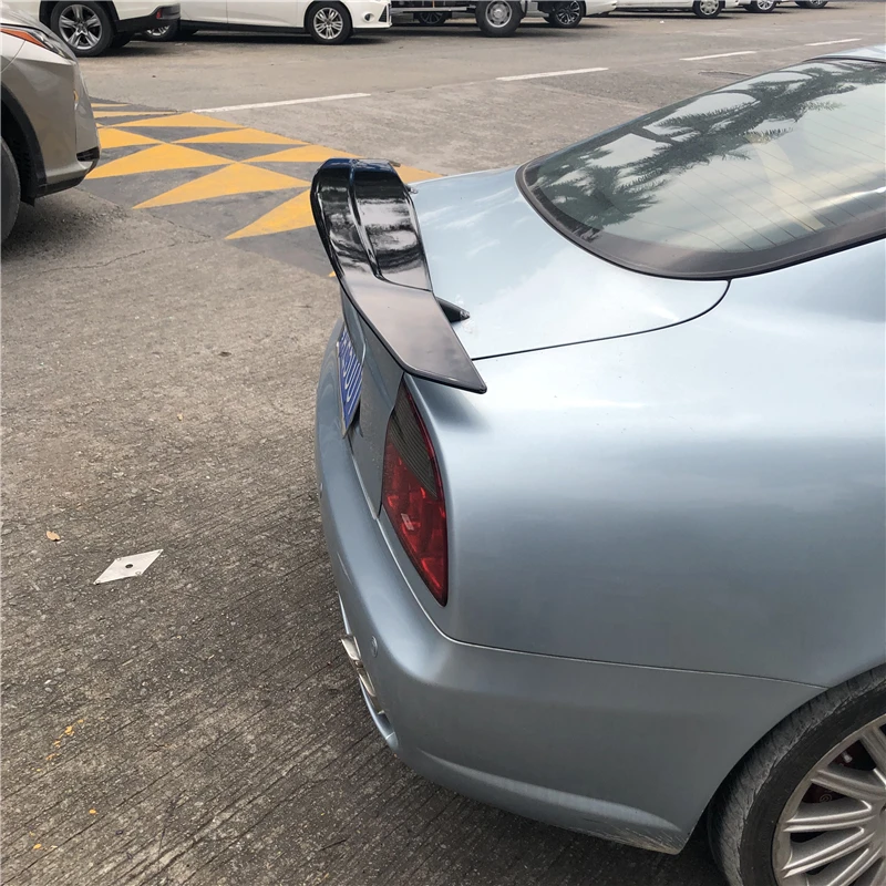 Для Maserati Coupe спойлер 2006- Maserati TF Высококачественная надрезаемая подкладка, ABS Материал заднее крыло автомобиля праймер цвет задний спойлер