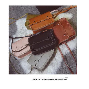 

2019 New Shoulder Bag Women Wave Pattern Ladies Leather Small Square Bag Flap Female Messenger Bag High Quality Handbag