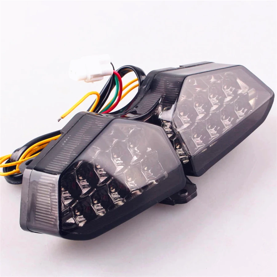 

Black Motorcycle Accessories Integrated LED Brake Taillight Turn Signals For YAMAHA YZF R6 2003 2004 2005