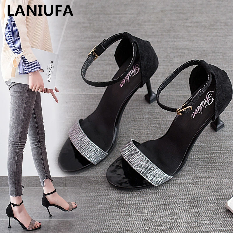 

Sexy Rhinestone women Sandals New Summer Women Casual Open Toe Shoes Woman shoes Thin Heels Office dress Sandals Women mujer &96