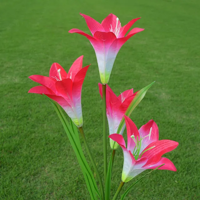 Hot Fashion 1PC Solar Light 4 Heads Solar Lantern LED Decorative Outdoor Lawn Lamp 4 Flower Lily Garden Lamp Solar Flower light
