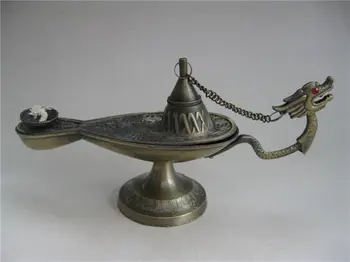 

Handmade Miao silver carving is a rare and noble magic lamp.
