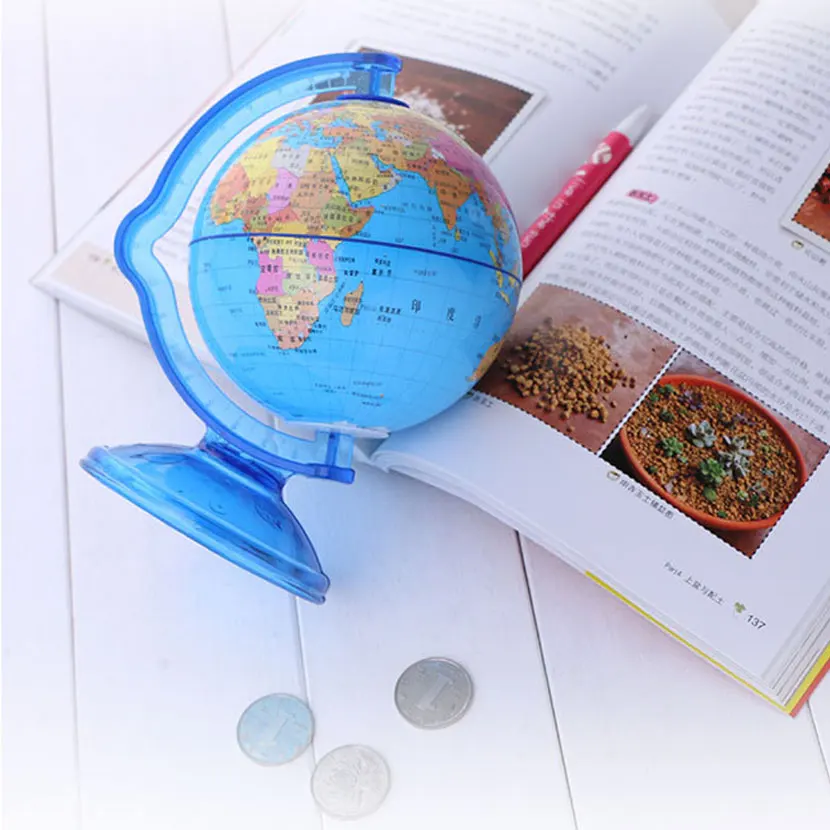 Plastic cartoon globe piggy bank piggy bank change coin students in kindergarten children's toys gift