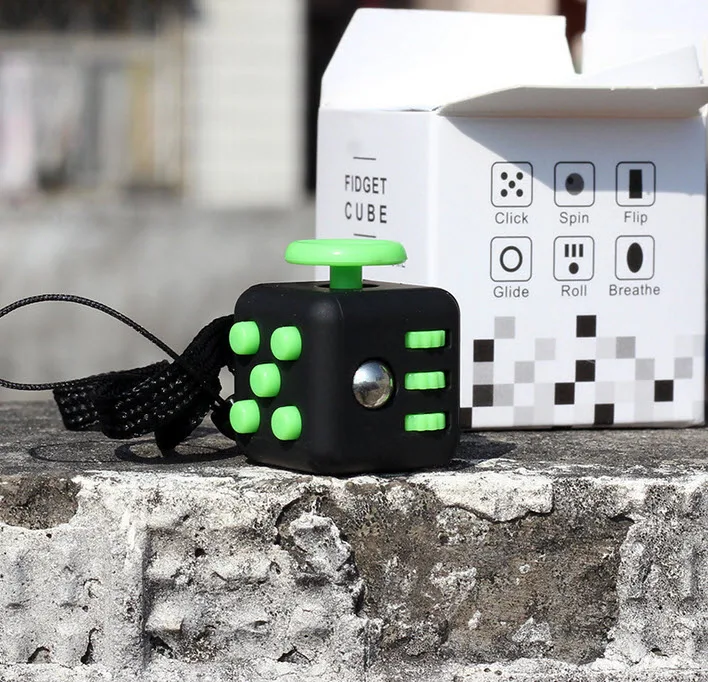 

10pcs/lot Wholesale Mini Fidget Cube Magic Cube Stress Relief Desk Spin Toys Children Gifts Focus Attention Educational Toys