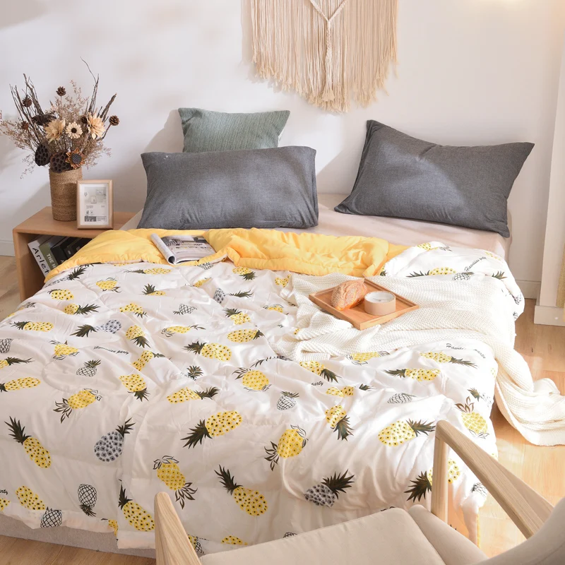 

Yellow Pineapple Printing Washed Cotton Summer Air Conditioner Summer Cool Thin Quilt Home Textile Bedding Comforters Duvets