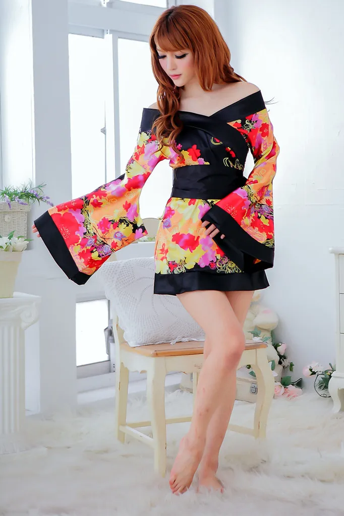 Хаори женское. Халат кимоно юката. Как называются японские рукава. Юката и кимоно. Хаори обоная.