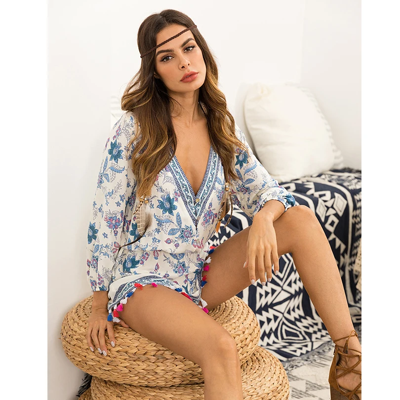 Sexy V-Neck Print Women Jumpsuits Floral Tassel Indie Folk Rompers For Female 2019 Summer Style Playsuits Fashion Beach Clothes Sexy V-Neck Print Women Jumpsuits Floral Tassel Indie Folk Rompers For Female 2019 Summer Style Playsuits Fashion Beach Clothes