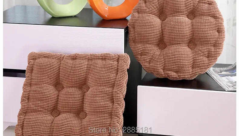 Corn-Cushion-790-02_07