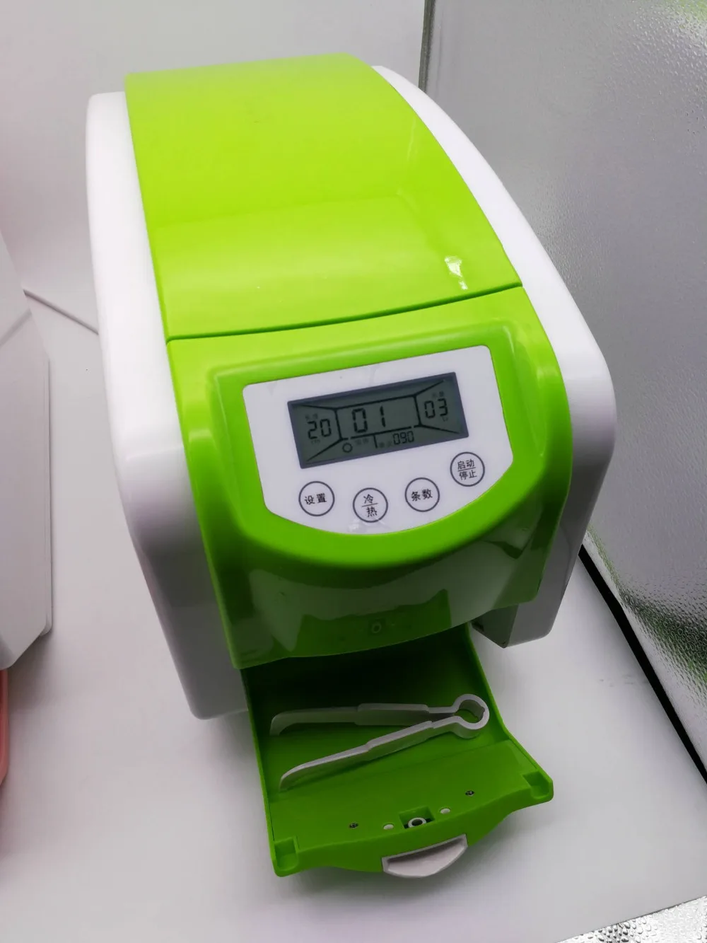 Автоматический горячий бумажный диспенсер для влажных полотенец автоматический для дезинфицирующего средства диспенсер