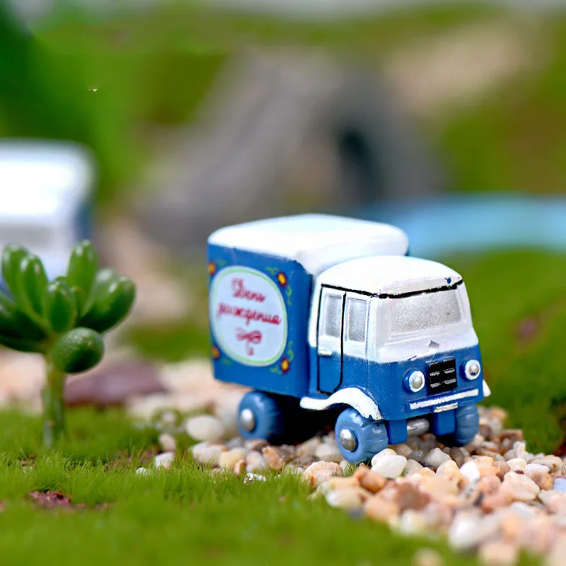 

Mini Truck Car Fairy Garden Miniature Craft Micro Cottage Landscape Decoration for DIY Resin Crafts LBShipping