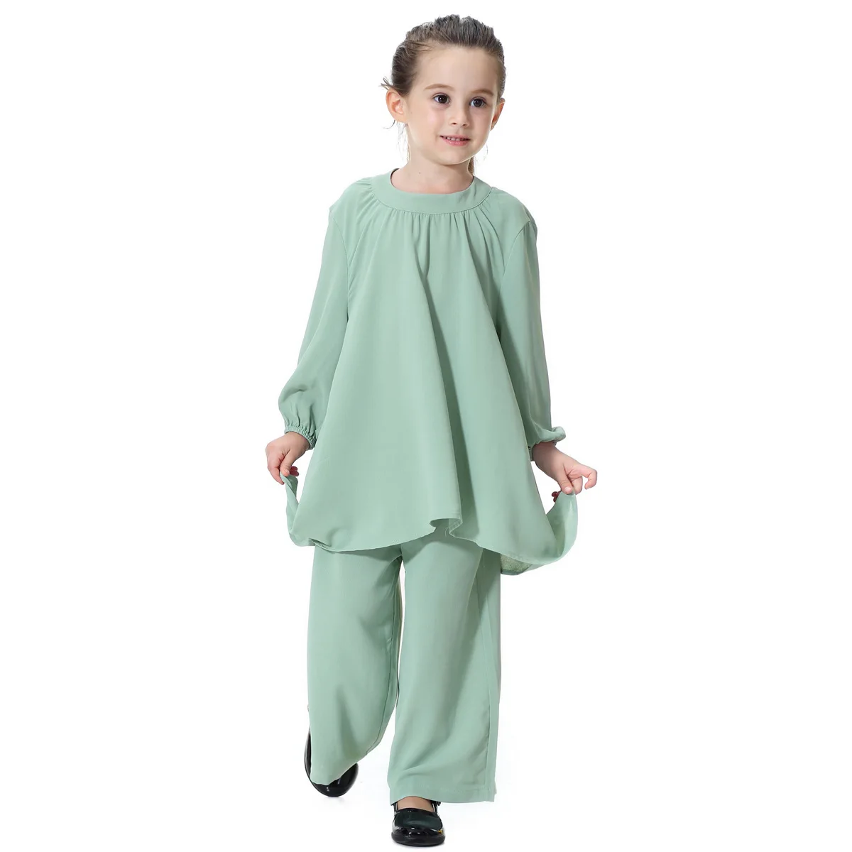 light green 4.JPG