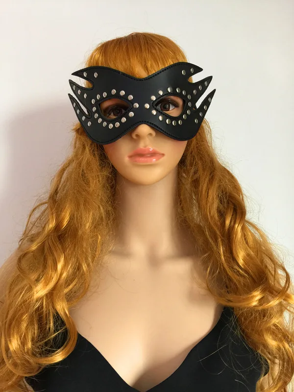 Капот маска БДСМ Связывание игрушка бондаж удерживающая капот фетиш маска капюшон Pet ролевые игры секс-игрушки для пар сексуальная игрушка повязка из кожи на глаза - Цвет: MZ17---black