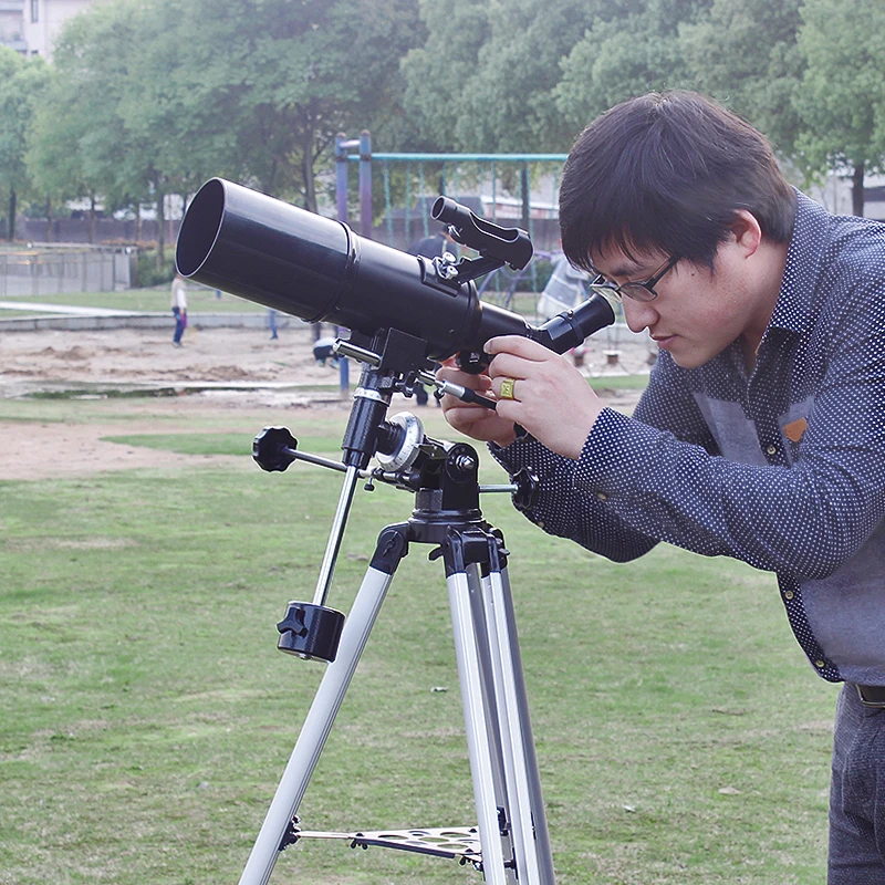 

MUOU Brand Professional Astronomical Telescope HD 500X Monocular Hunting is the high-end products Similar to 127 EQ