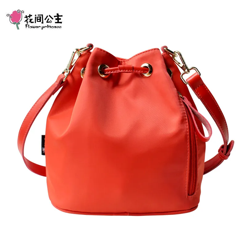 Женская сумка мессенджер красная с цветами|bag women shoulder|ladies hand bagsbucket bag |