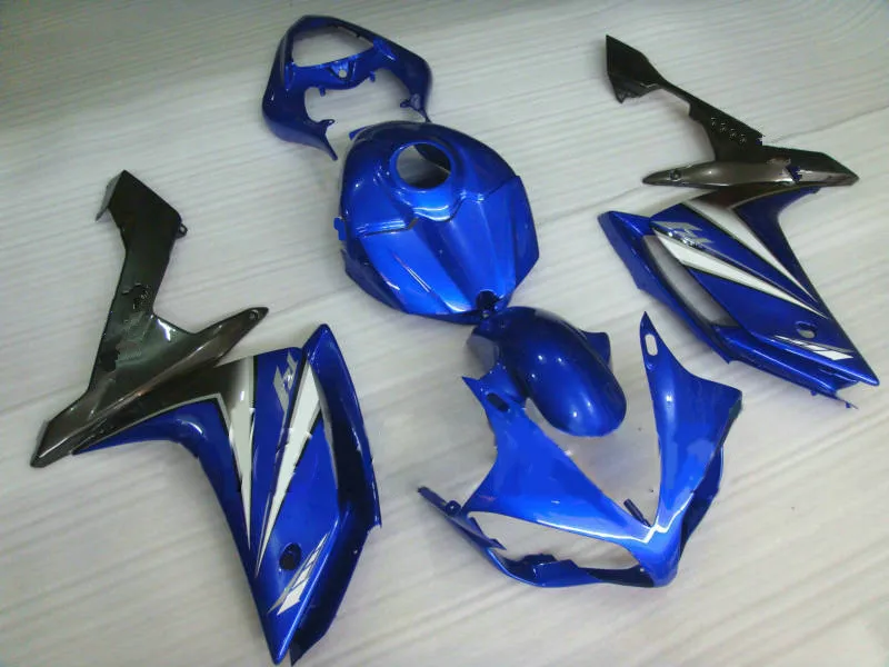 (2)yamaha R1 2007-2008 fairing 8
