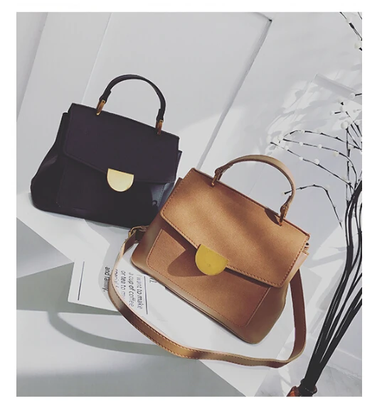 messenger shoulder bag