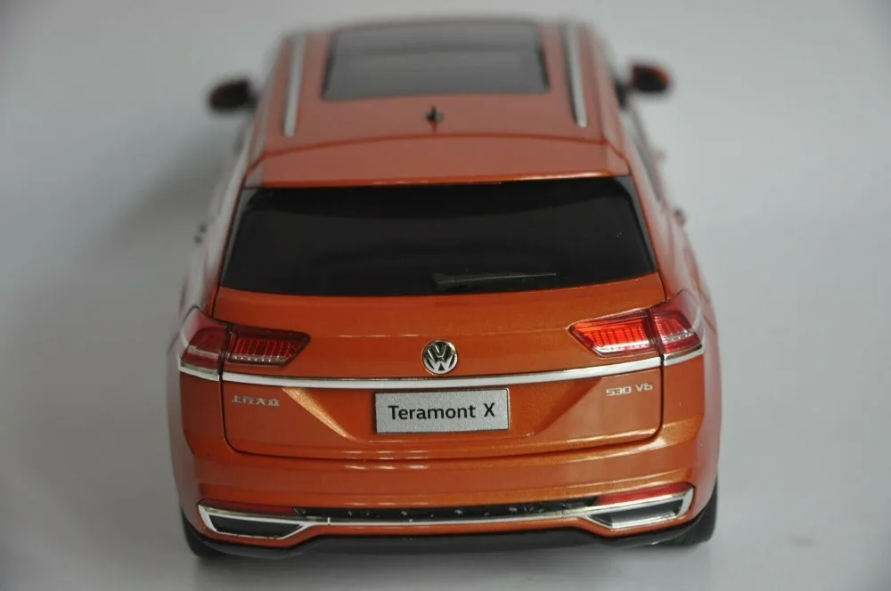 1:18 литая модель для Volkswagen VW Teramont X Atlas оранжевый большой внедорожник игрушечный автомобиль миниатюрная коллекция подарки