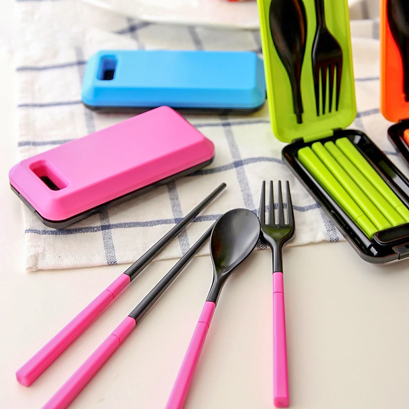 

3 in 1 Portable Dinnerware Colorful Europe Style Outdoor Camping Tableware Chopsticks Fork Cutlery Set with Storage Box