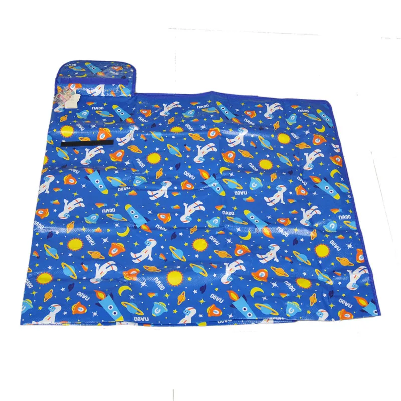 180*160 سنتيمتر الشاطئ التخييم حصيرة للنزهات الكرتون سهلة المحمولة الطفل الزحف الحصير متعددة أضعاف للماء 4 نمط