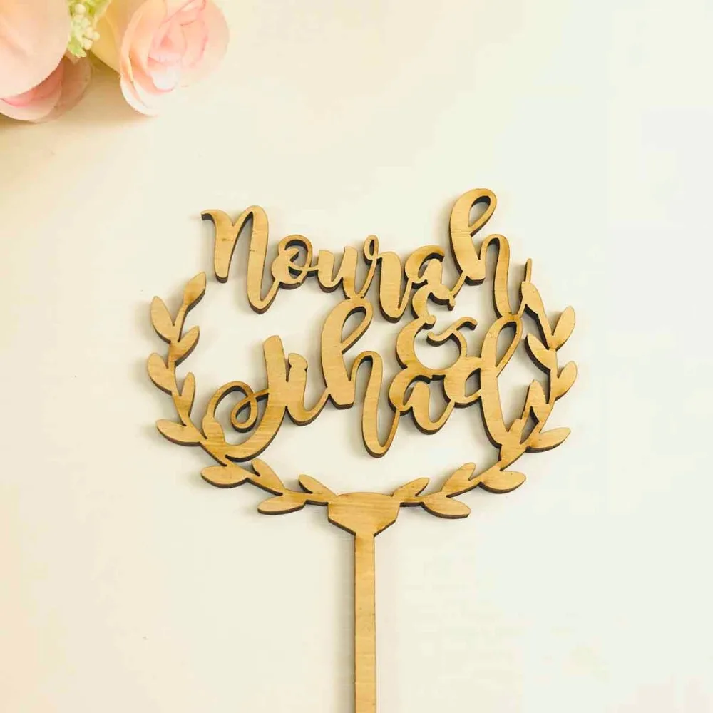 Custom wreath wedding cake topper Wooden Wedding Party Decoration Personalized Name Rustic Cake Topper (2)