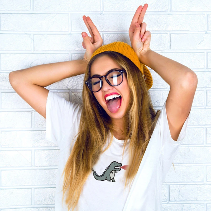 

Women T shirt lovely cartoon Spitfire dinosaur tshirt hot sale cute cartoon top tees Brand new comfortable casual t-shirt women