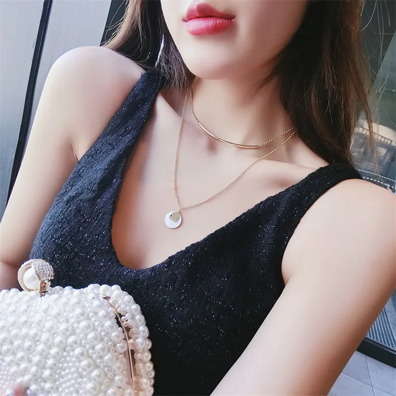 

New Fashion Double Layers Curved Metal Clavicle Chain Geometric Round Shell Pendant Women Necklace Statement Jewelry