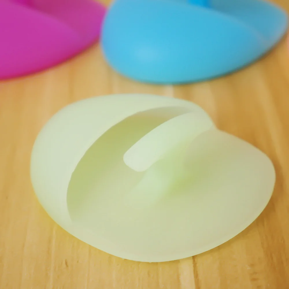 

Magic Silicone Oval Blackhead Remover Facial Brush Washing Skin Care Beauty With Box Cleansing Pad Cleaner Skin Care Beauty To