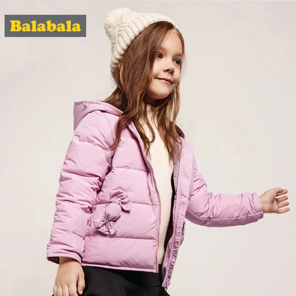 Balabala/пуховик с капюшоном яркого цвета для маленьких девочек; детская пуховая куртка с капюшоном на молнии; шелковистая подкладка из полиэстера