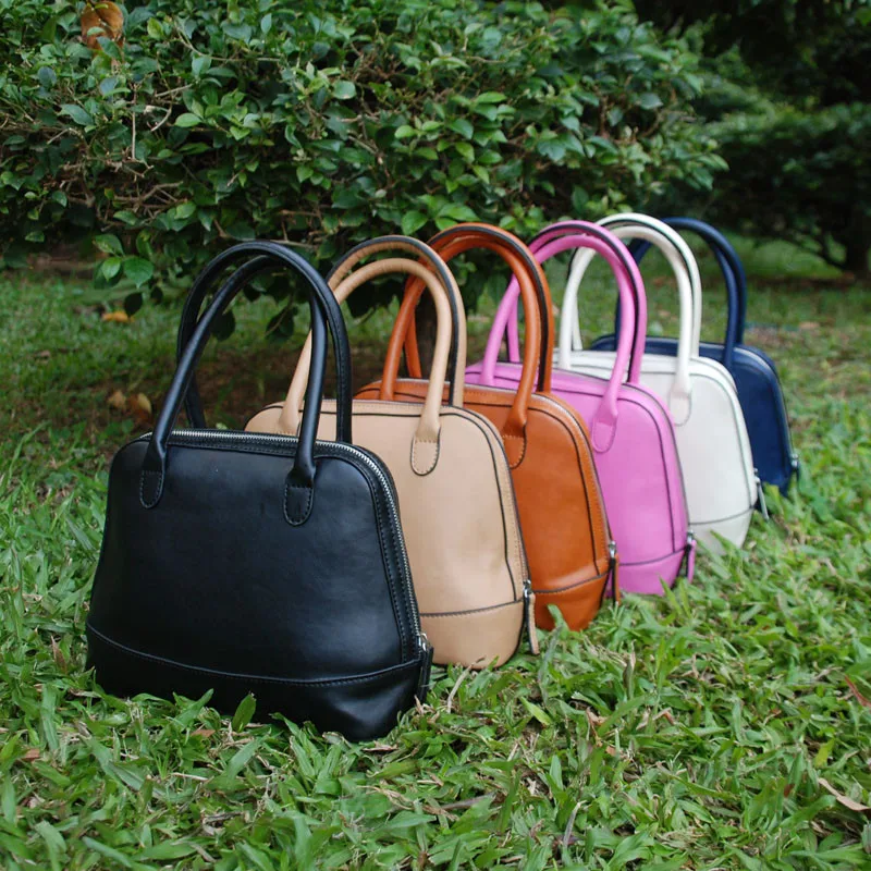 

Free Shipping Shell Purse, Vegan Leather Tote Bag With Studs ,Customized Shell Shaped Faux Leather Totes DOMIL-101241