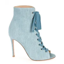 Новые модные джинсовые синие ботинки на шнуровке пикантные джинсовые ботинки с открытым носком женские ботильоны на высоком каблуке летние ботинки-гладиаторы