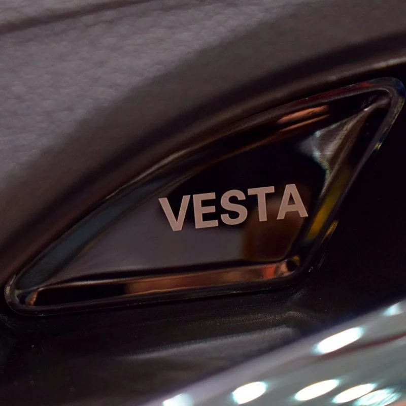 Новые Двери На Весту Кросс Купить