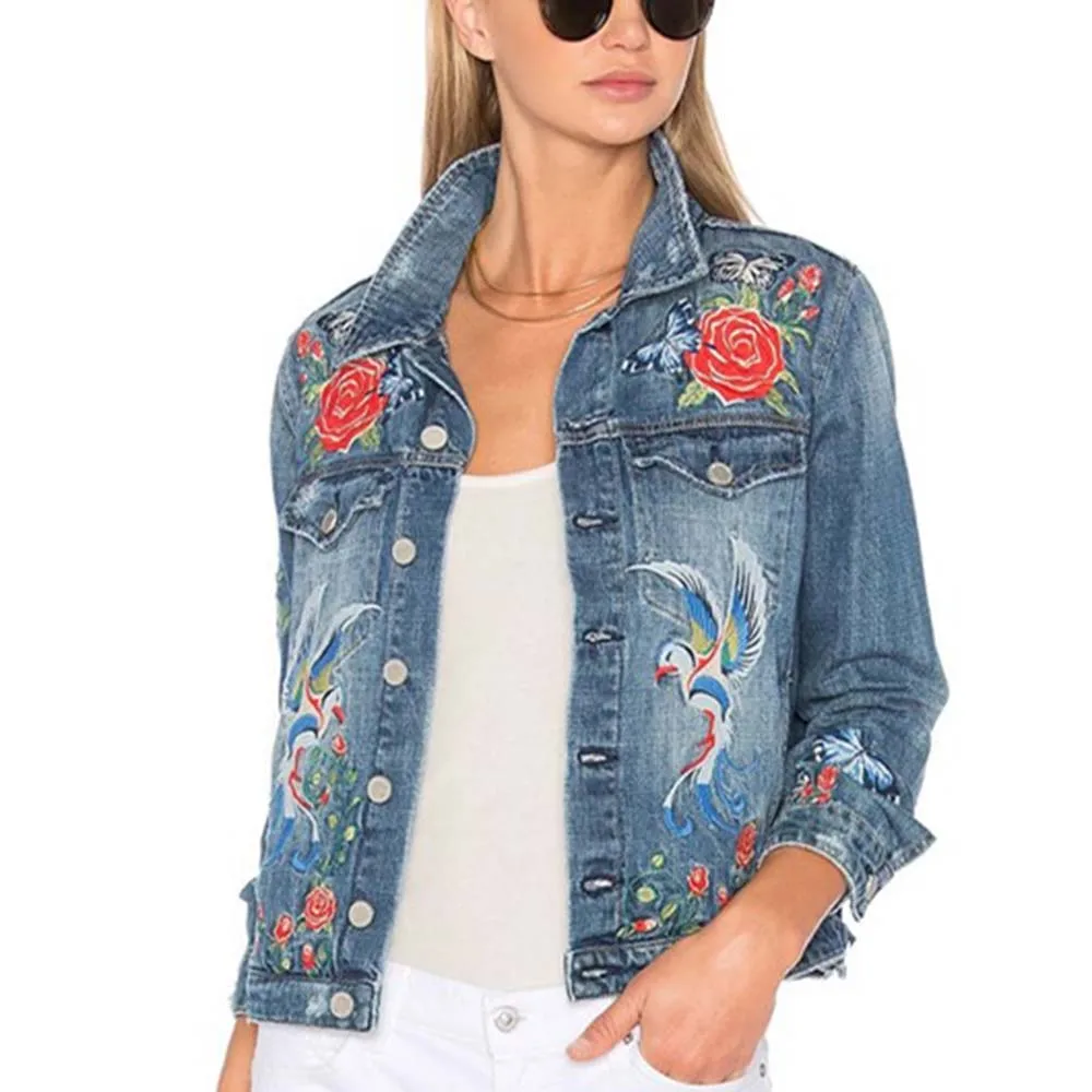 Goedkoop 2018 Nieuwe Lente Herfst vrouwen Bloem Geborduurd Denim Jas Voor Vrouw Dames Jeans Bovenkleding Lange Mouwen Jas Femme Plus Size