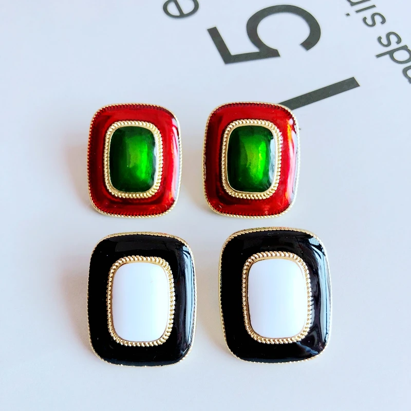

Free Shipping Fashion Sweet Enamel Rectangle Mixed Color Stud Earring