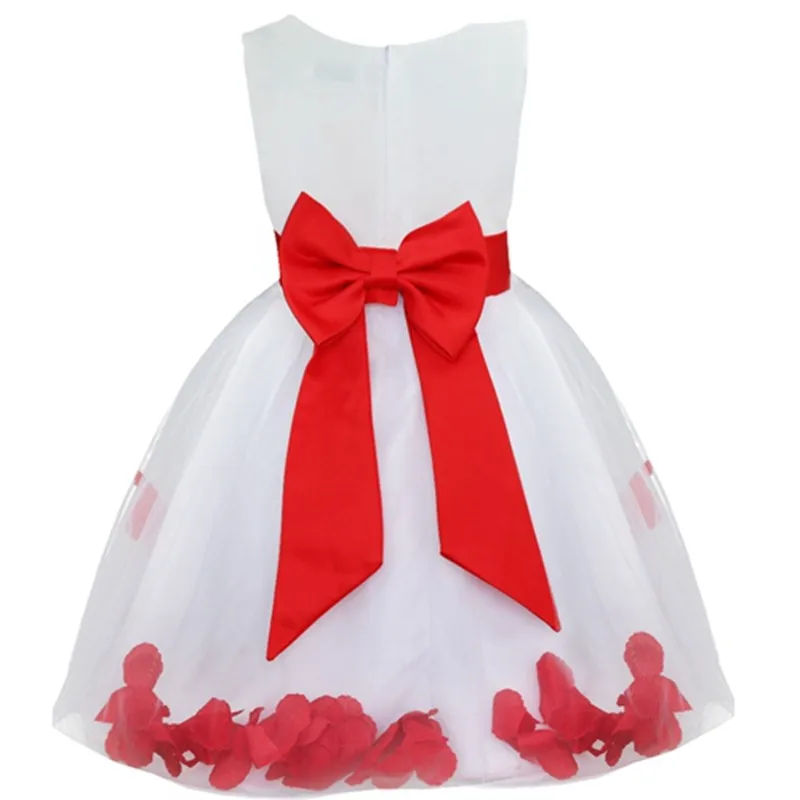 Платье для девочек с лепестками и цветком
