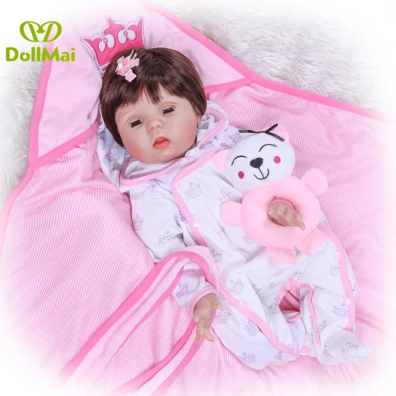 

DollMai reborn silicone baby dolls 22"55cm cloth body eyes can blink bebes reborn realista girl dolls for children gift boneca